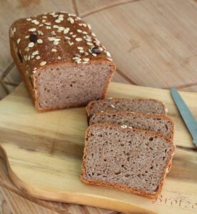 Roggen-Dinkel-Vollkorn Kasten